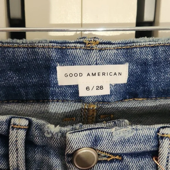Good American Good Legs Straight Jeans in blue size 6 new with tag - Picture 9 of 17